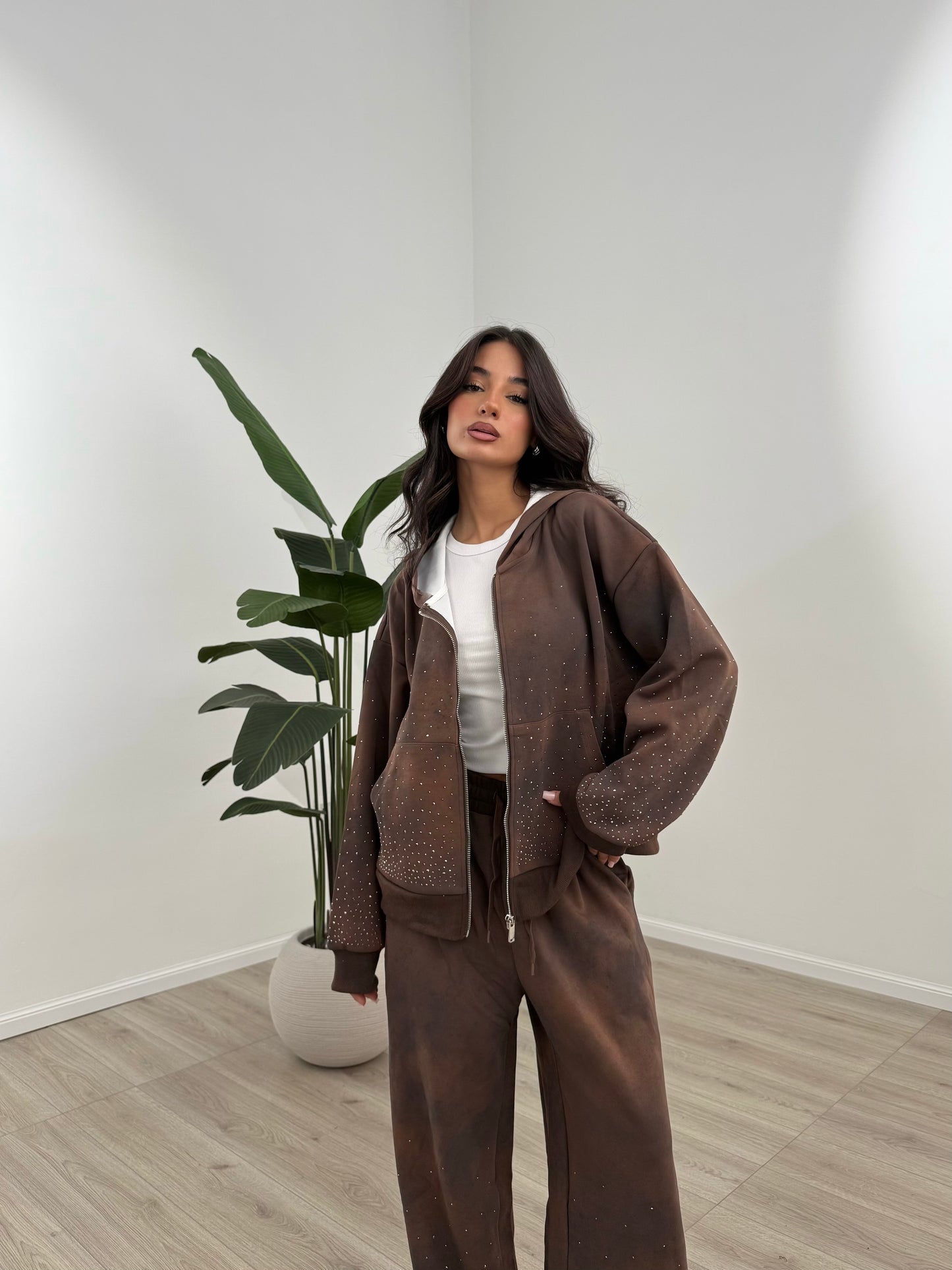 TUTA DIAMOND MARRONE