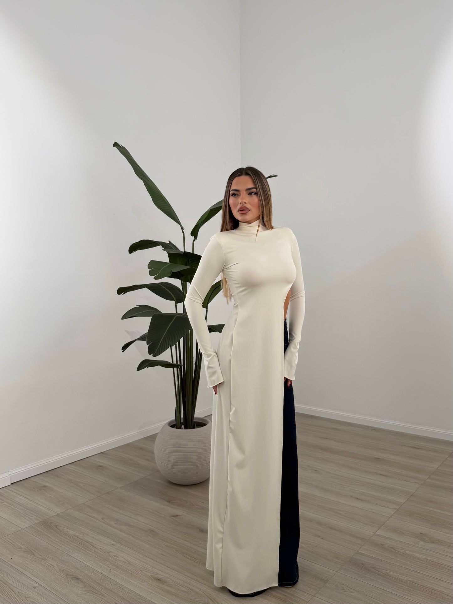 MAGLIA ALONGSIDE BIANCA