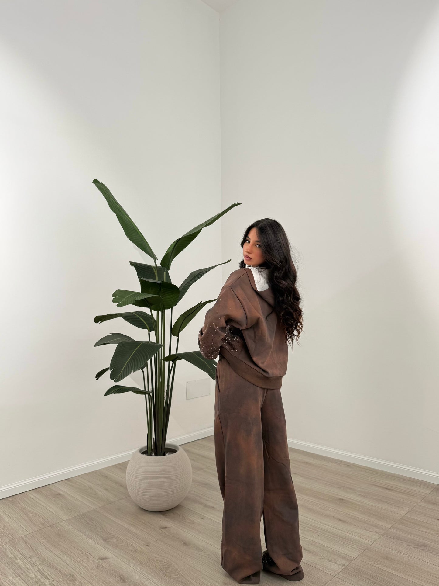 TUTA DIAMOND MARRONE