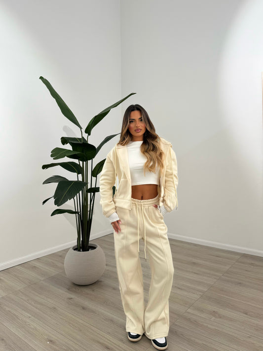 COORD SET ZIPPED CREMA