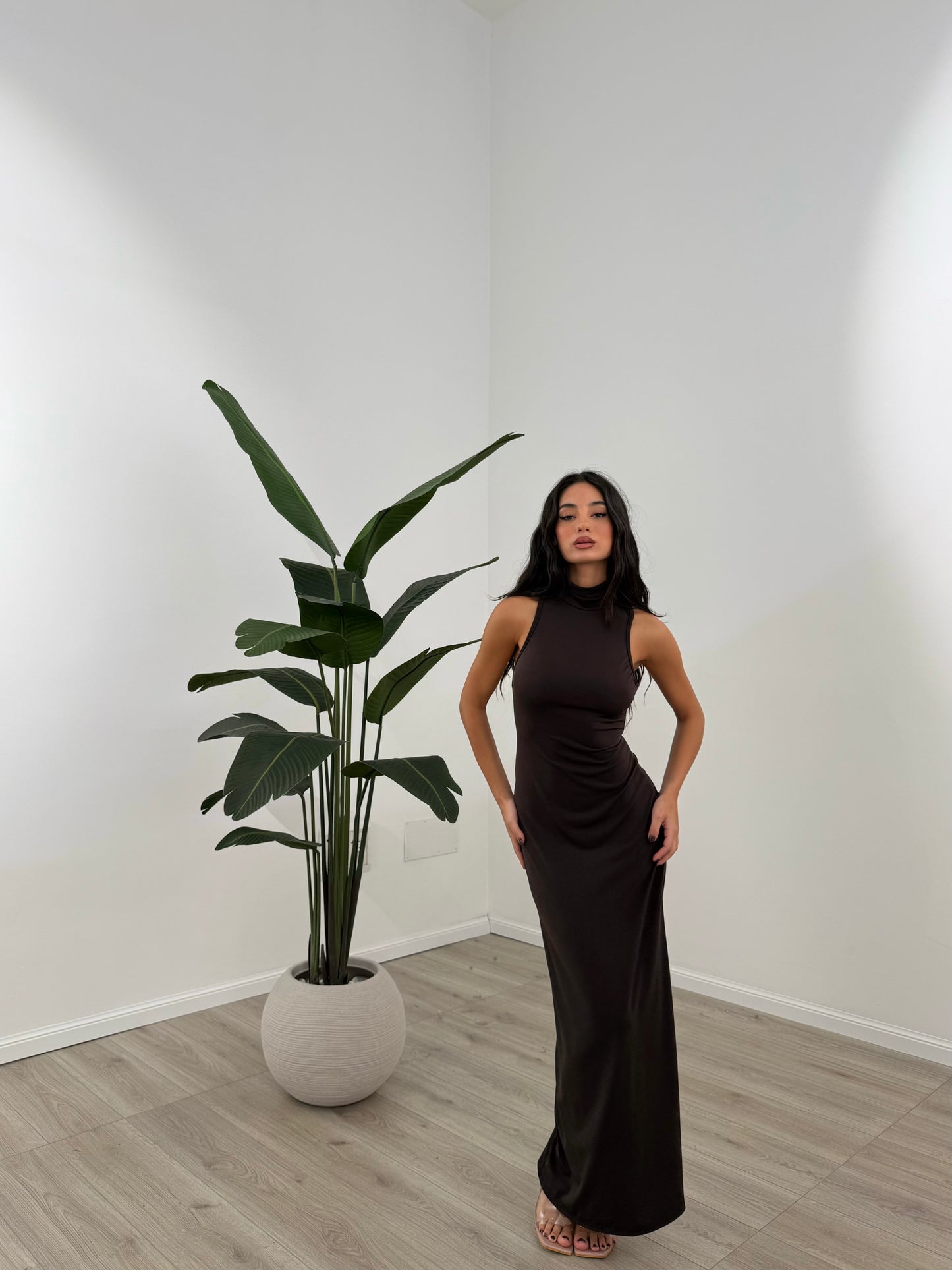 ABITO VALERIA MARRONE