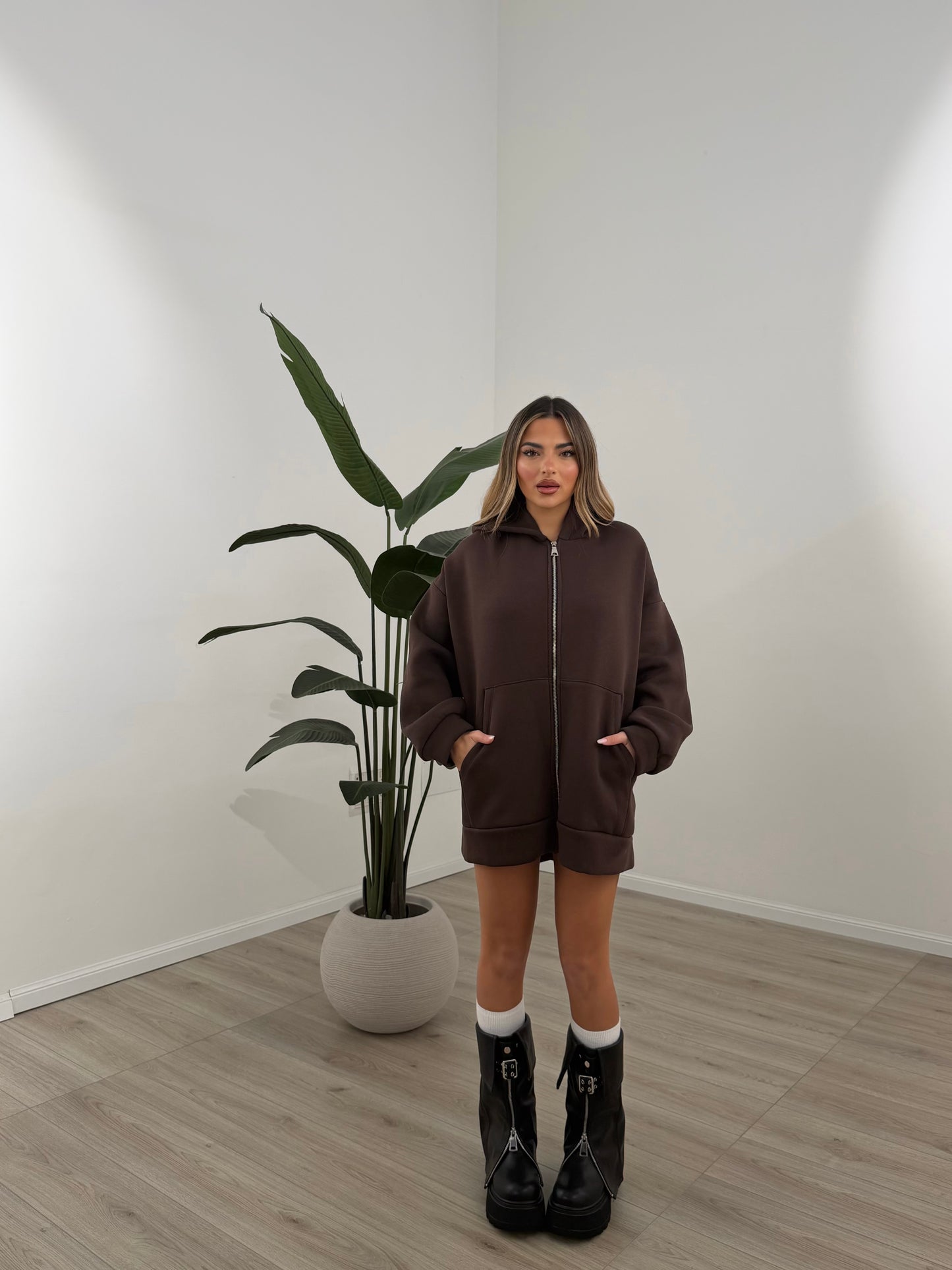 FELPONE DANGER MARRONE