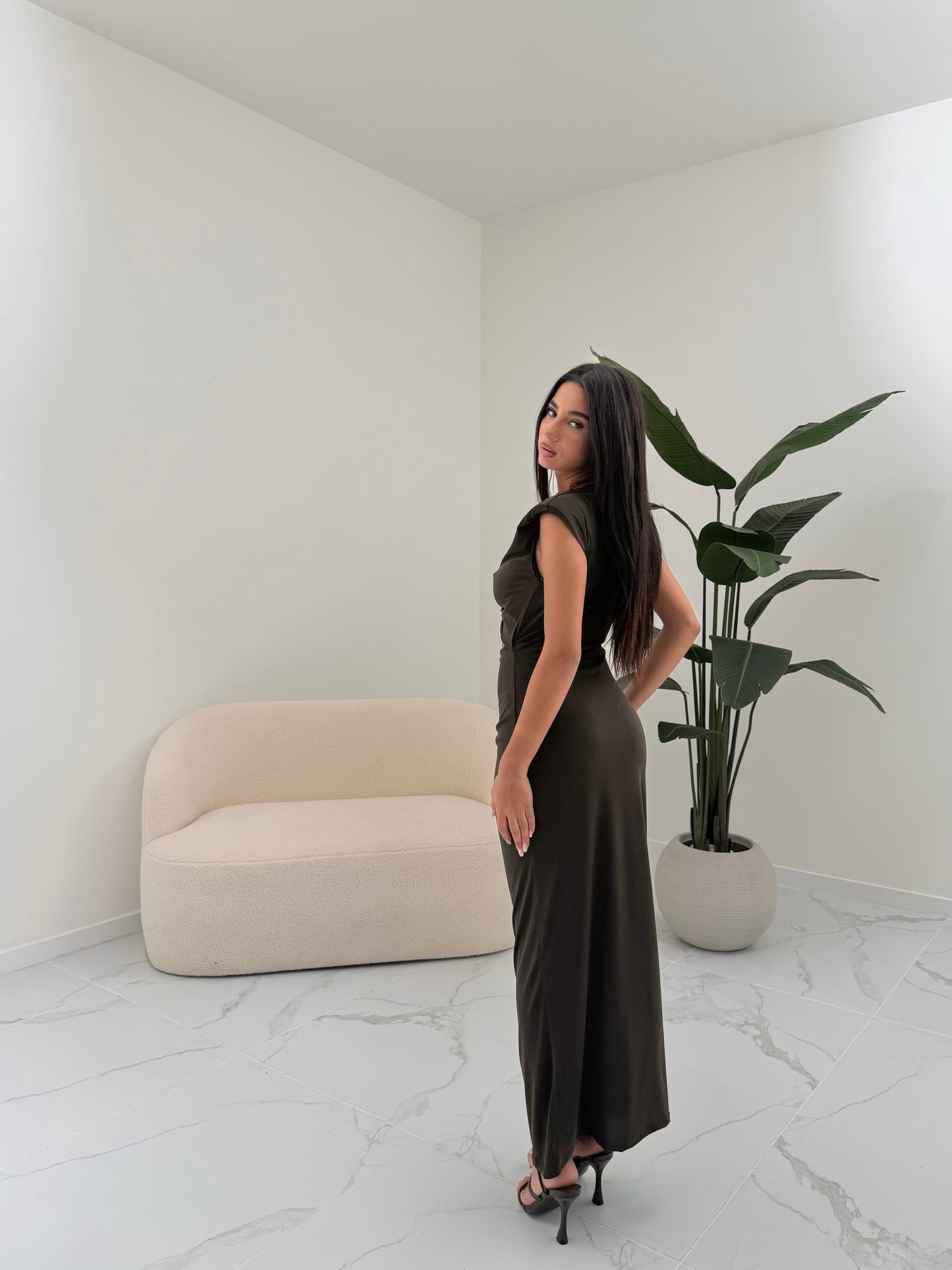 ABITO SOCIABLE MARRONE