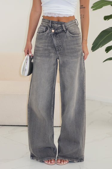 JEANS LEWIS