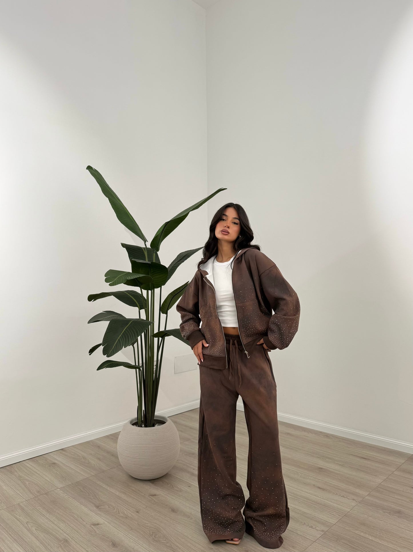 TUTA DIAMOND MARRONE