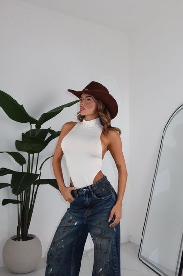BODY SNOOPY CREMA