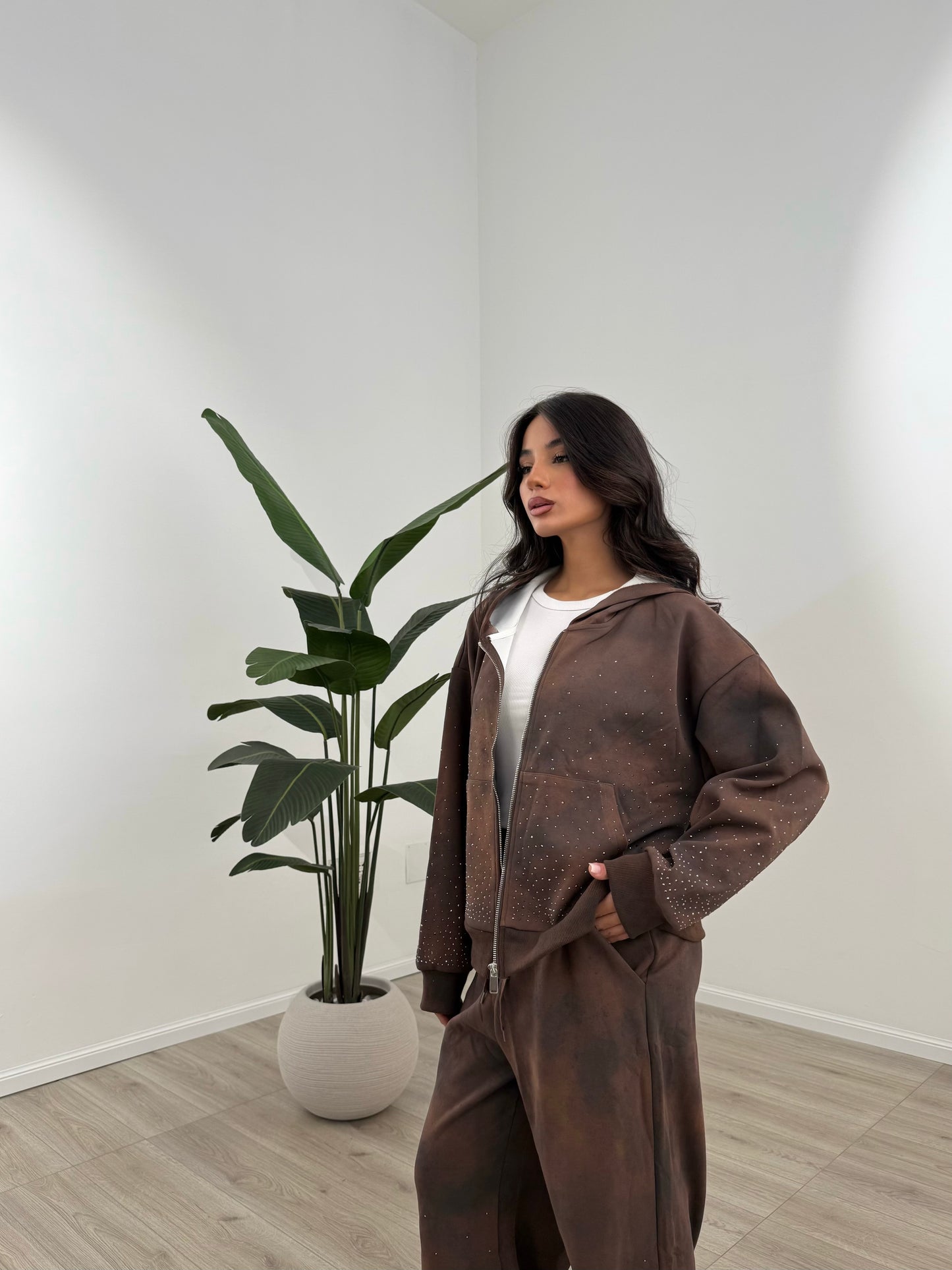 TUTA DIAMOND MARRONE