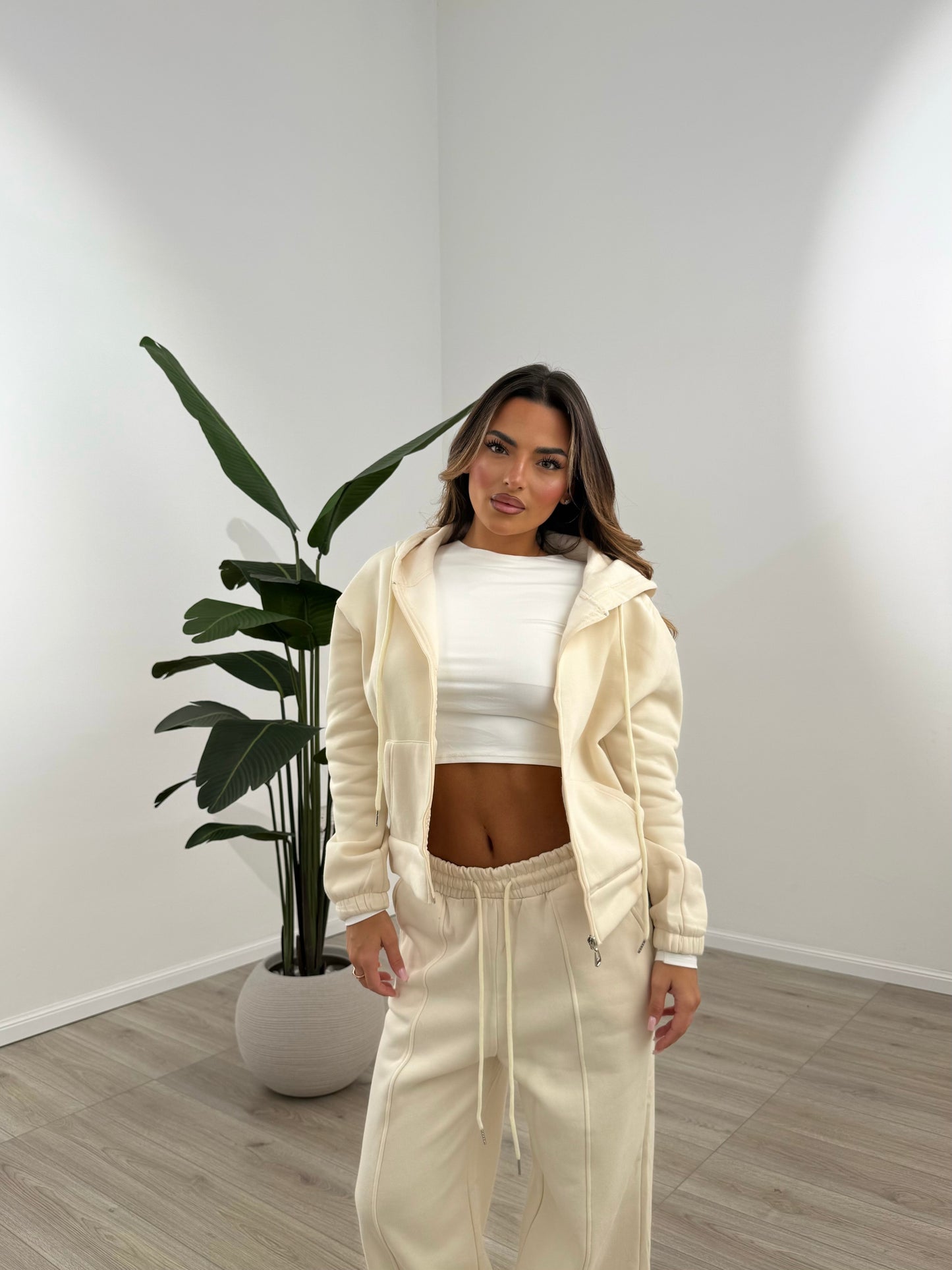 COORD SET ZIPPED CREMA