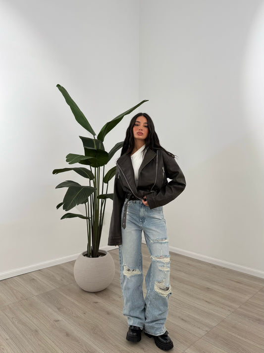 JEANS BROKEN